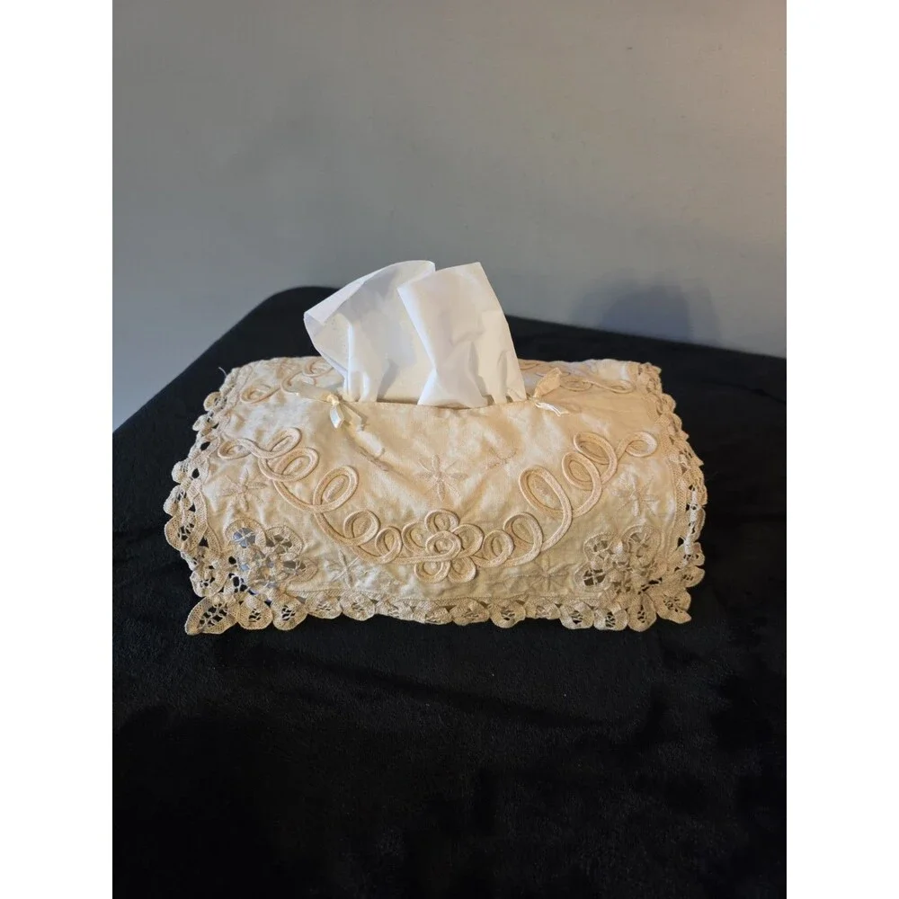 Vintage Layered Cream Colored Lace Embroidered Tissue Box Cover
